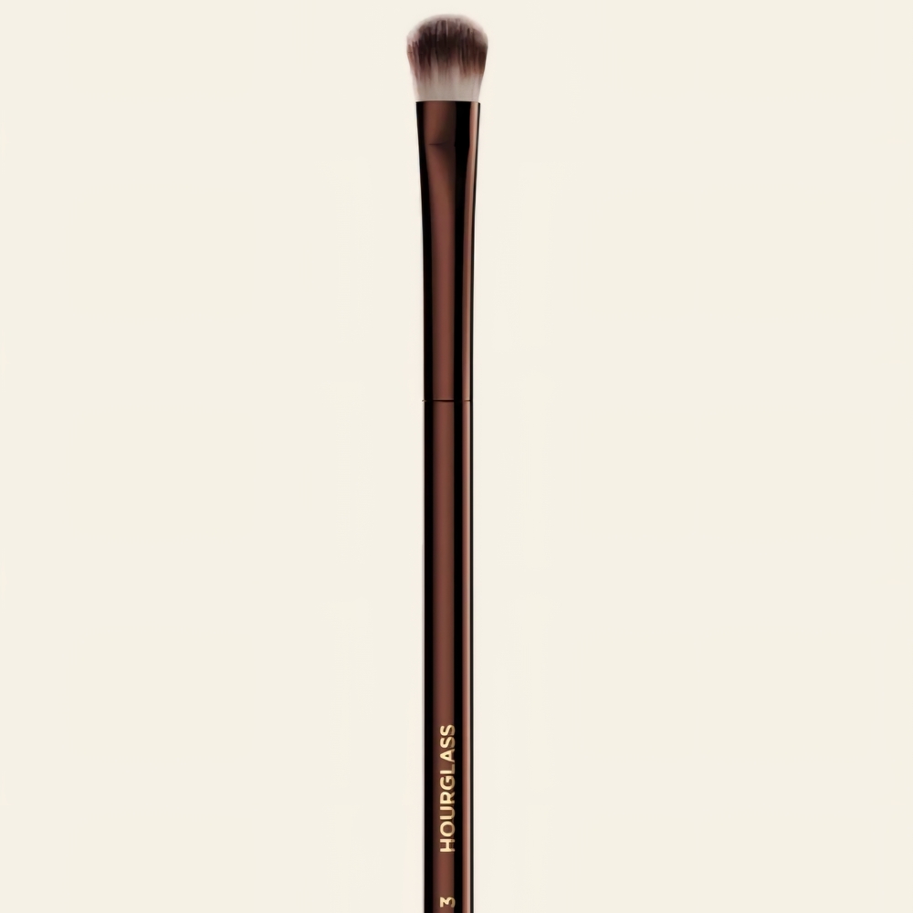 Hourglass All Over Shadow Brush No.3 Eye Shadow Brush